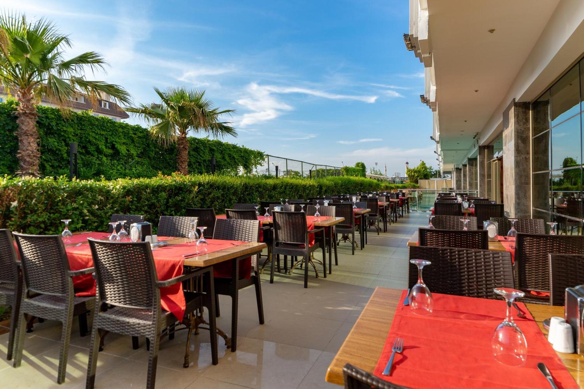 Hotel FUN&SUN Life Belek Exterior foto
