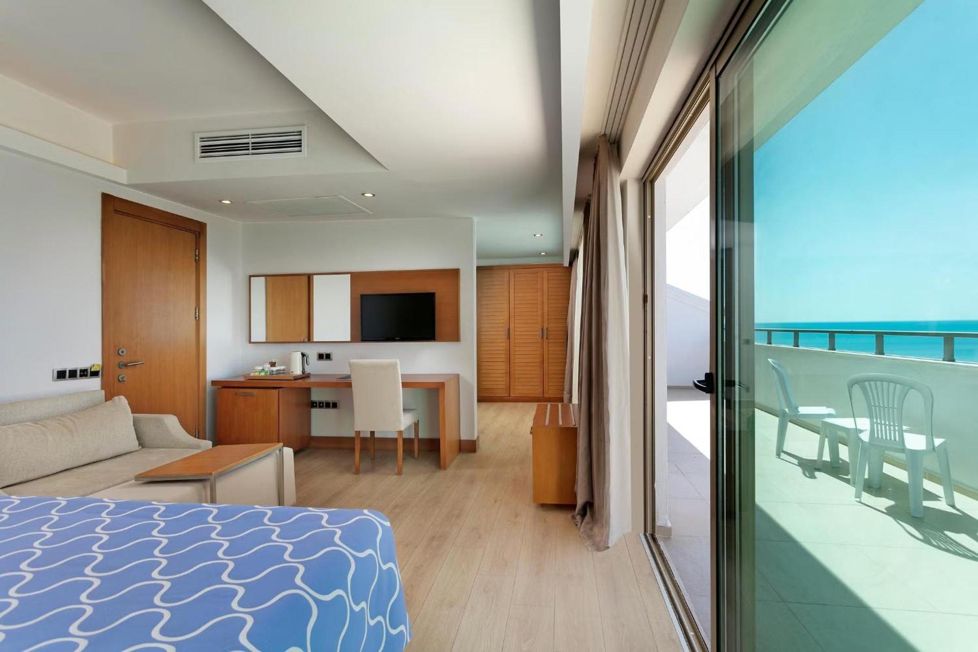 Hotel FUN&SUN Life Belek Zimmer foto
