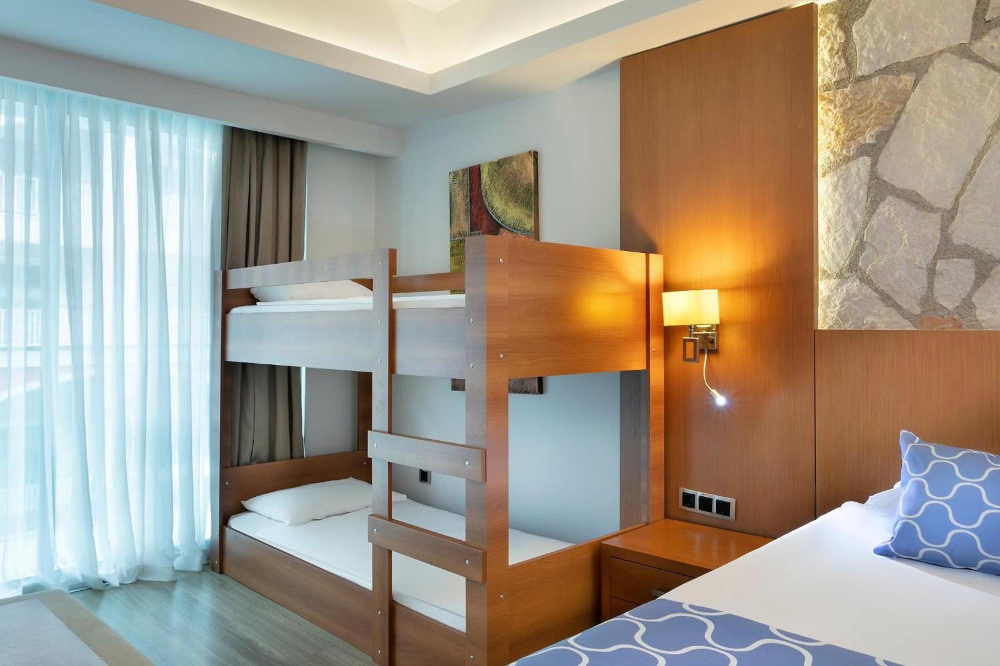Hotel FUN&SUN Life Belek Zimmer foto
